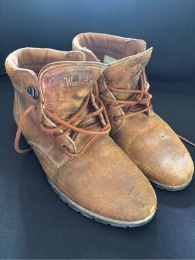 Vintage Woolrich Tan Suede Chukka Lace-Up Boots size 9